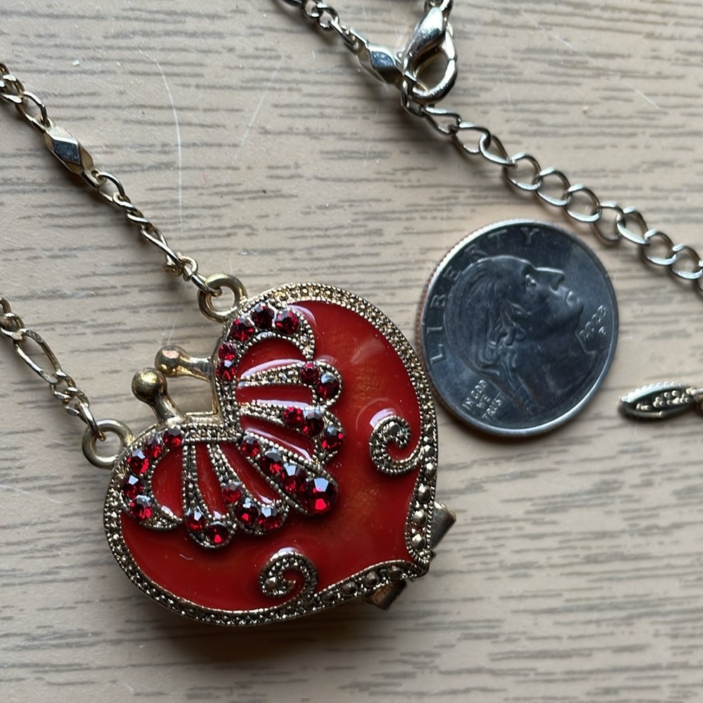 Vintage Locket- Heart Shaped with Red Ruby Accents Pendant Necklace - Picture 5 of 6